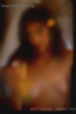 Morroccan women horny masturbating.